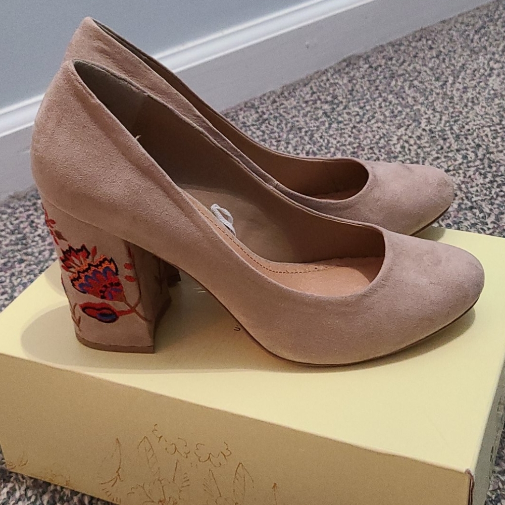 Restricted Embroidered Heels (9.5 fits like 9)
